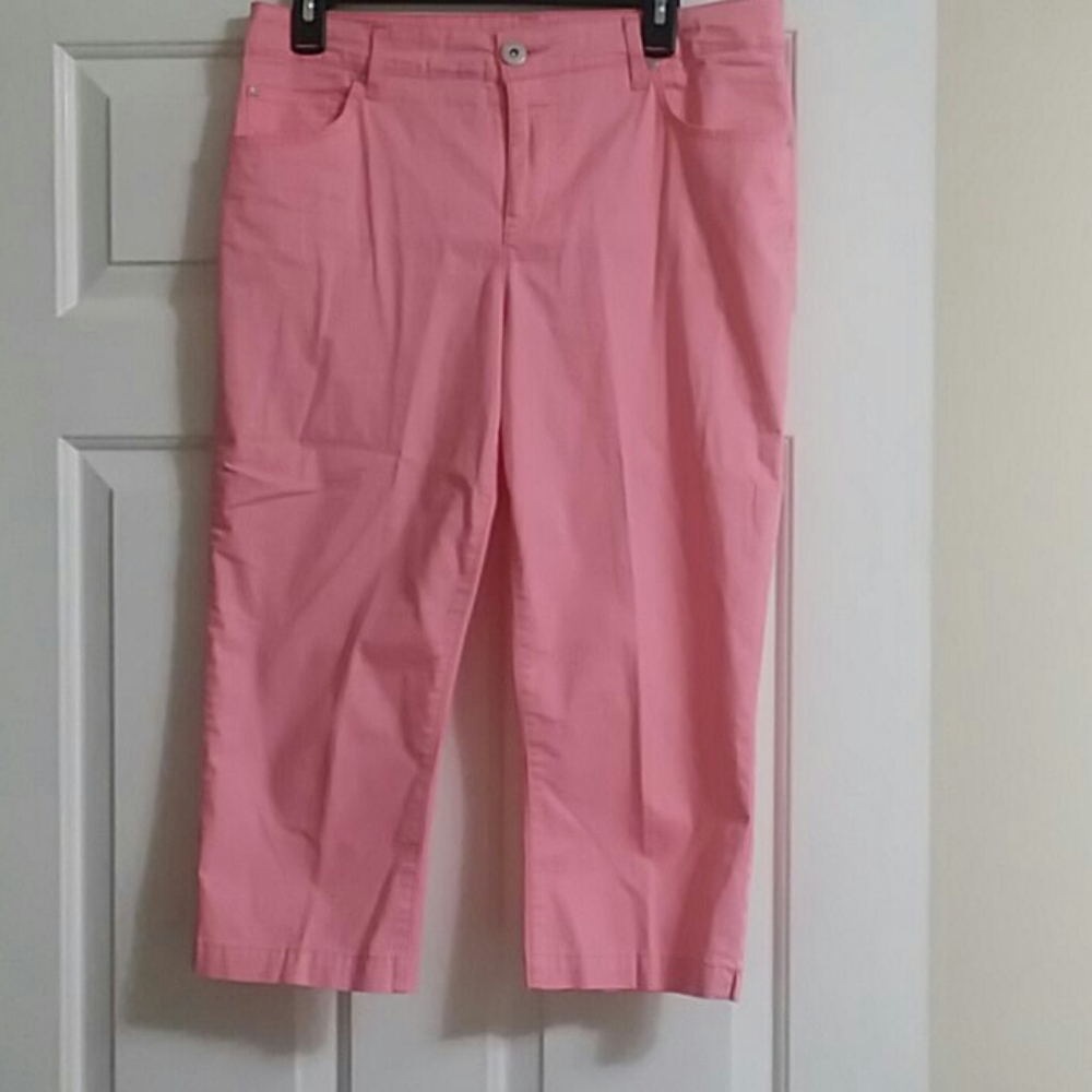 Bandolino Mandie capris
